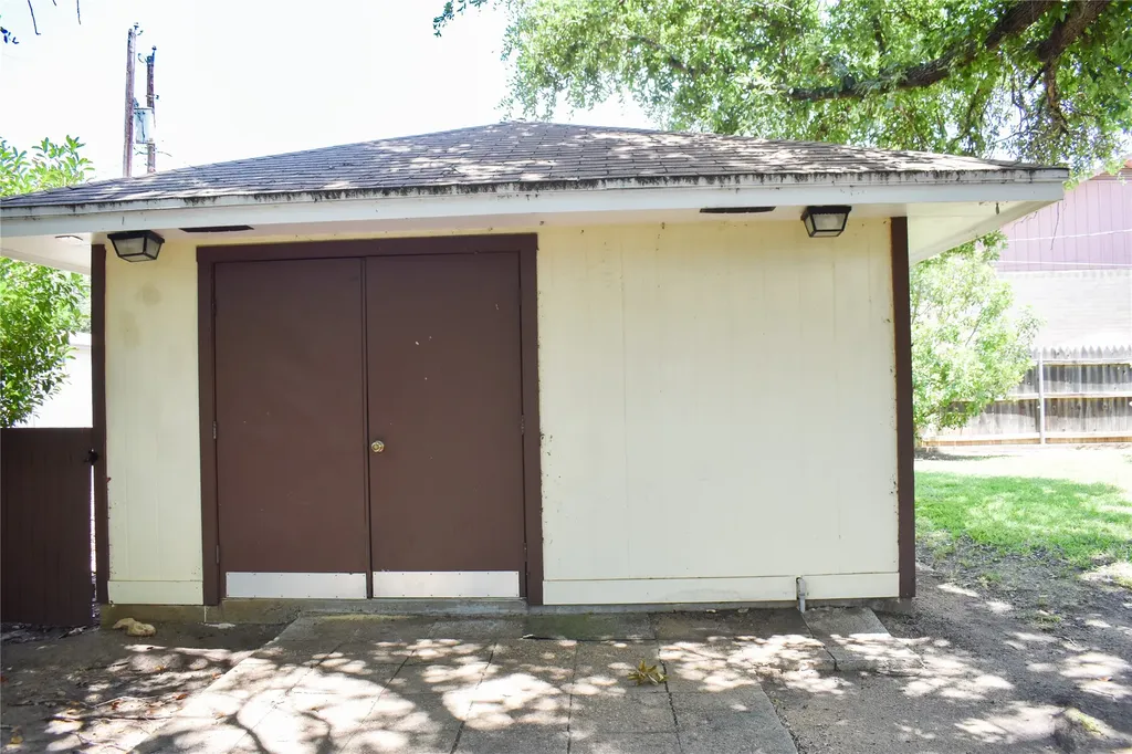 115 Parkview Brady TX 76825