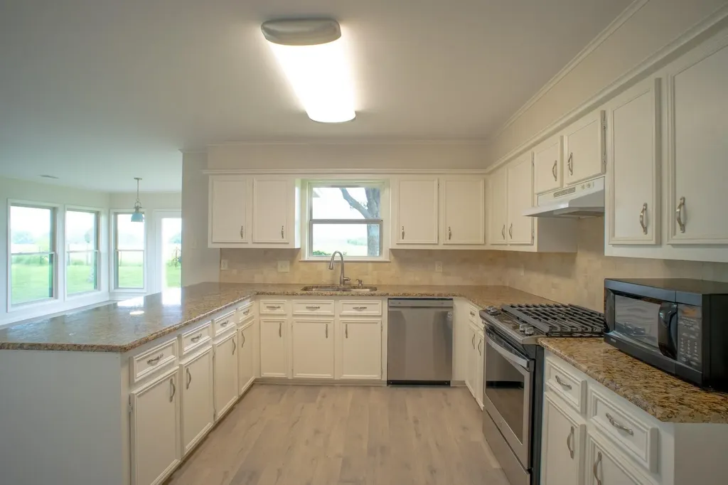 812 Crestline Drive Mexia TX 76667