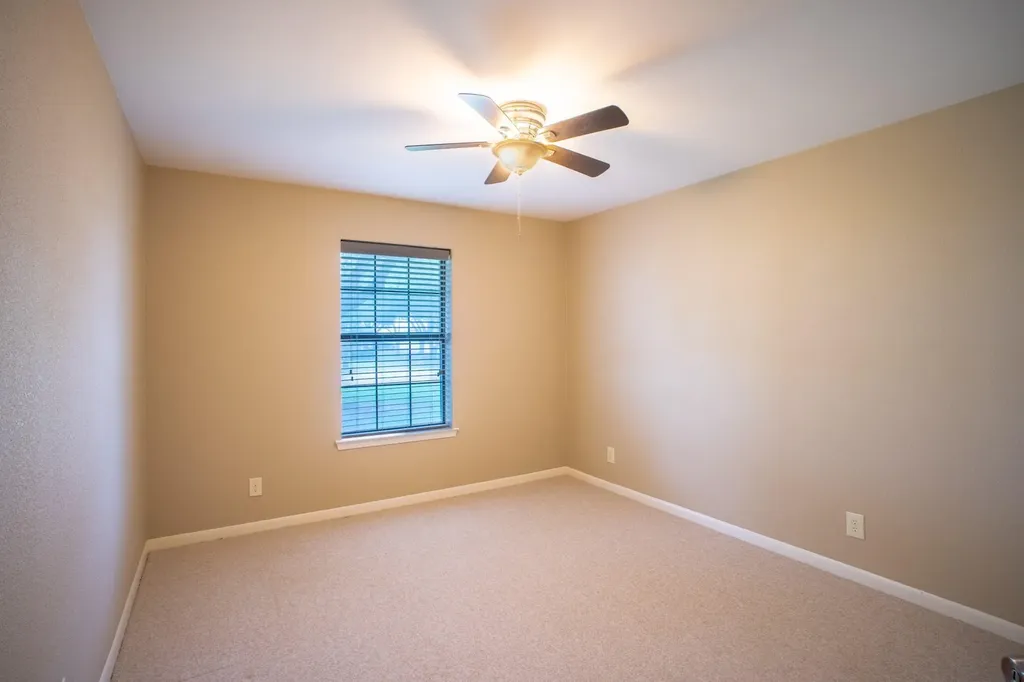 812 Crestline Drive Mexia TX 76667