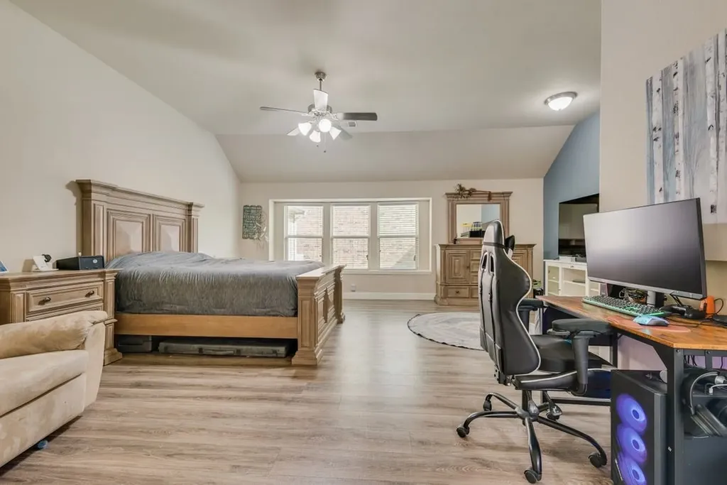 102 Cimmaron Court Alvarado TX 76009