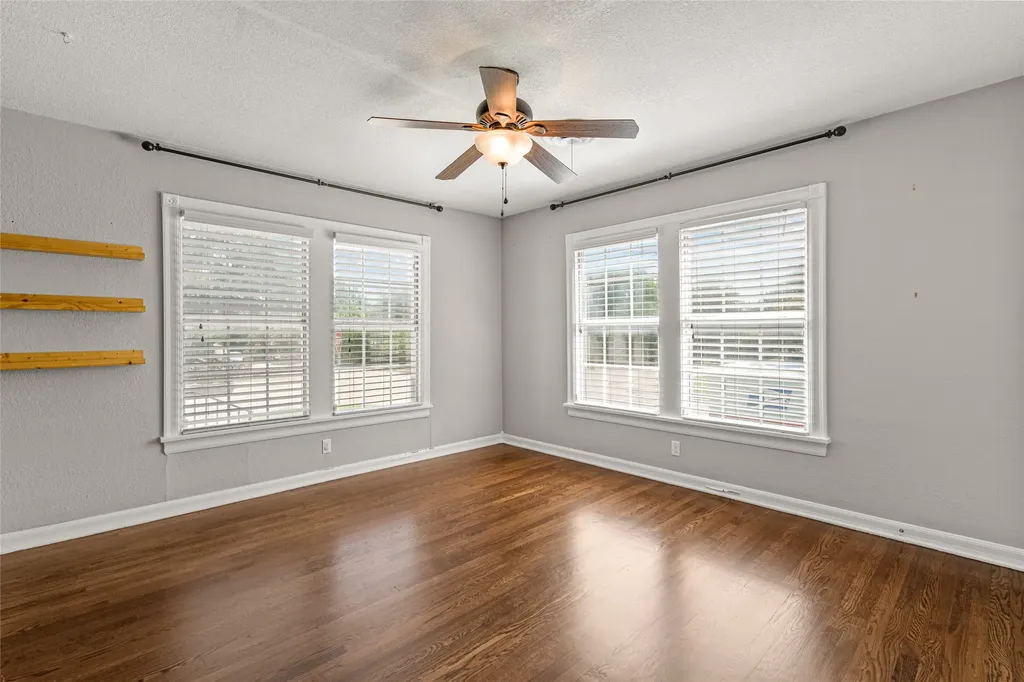 3901 Linden Avenue Fort Worth TX 76107