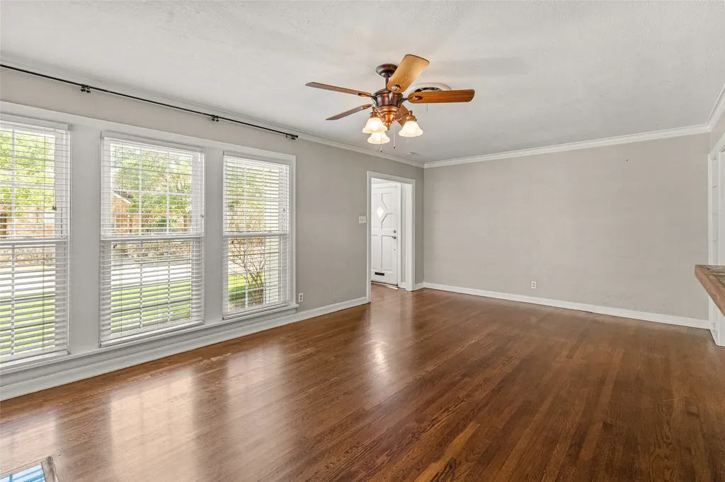 3901 Linden Avenue Fort Worth TX 76107