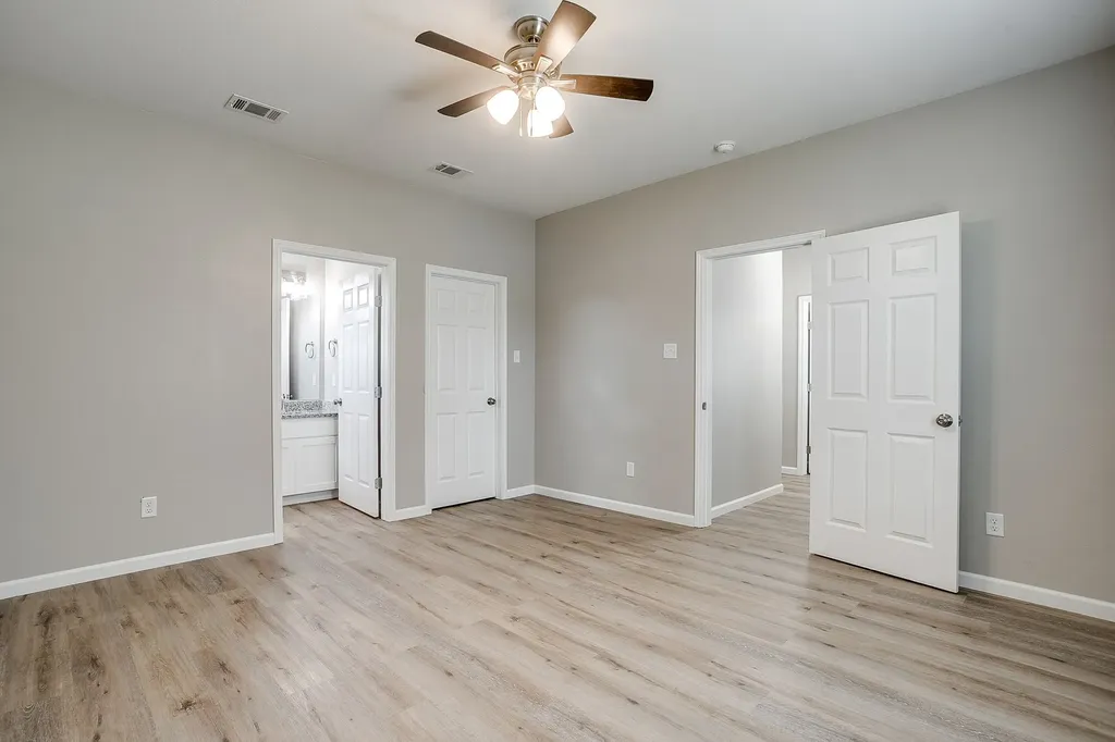133 Winners Circle Unit #103 Weatherford TX 76087