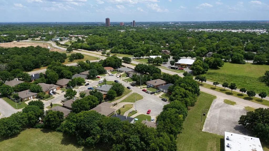 424 Casie Court Denton TX 76207