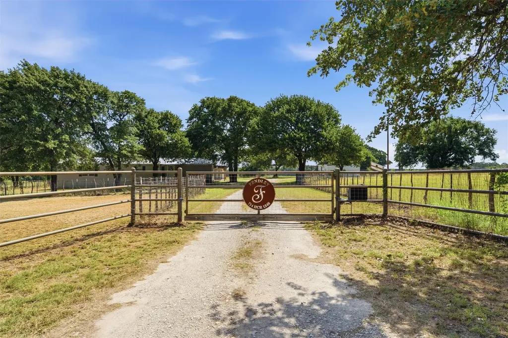 714 Hcr 1248 Whitney TX 76692