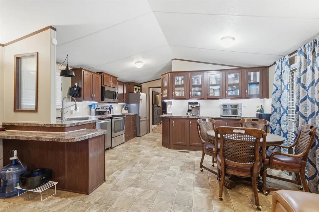 714 Hcr 1248 Whitney TX 76692