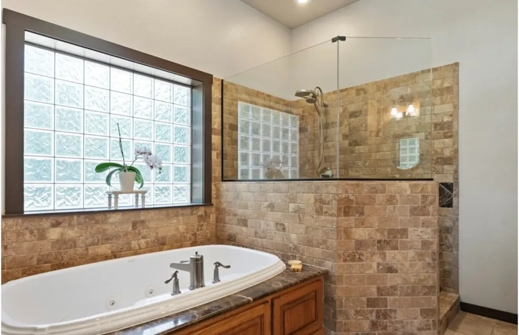 106 Timber Hill Athens TX 75751
