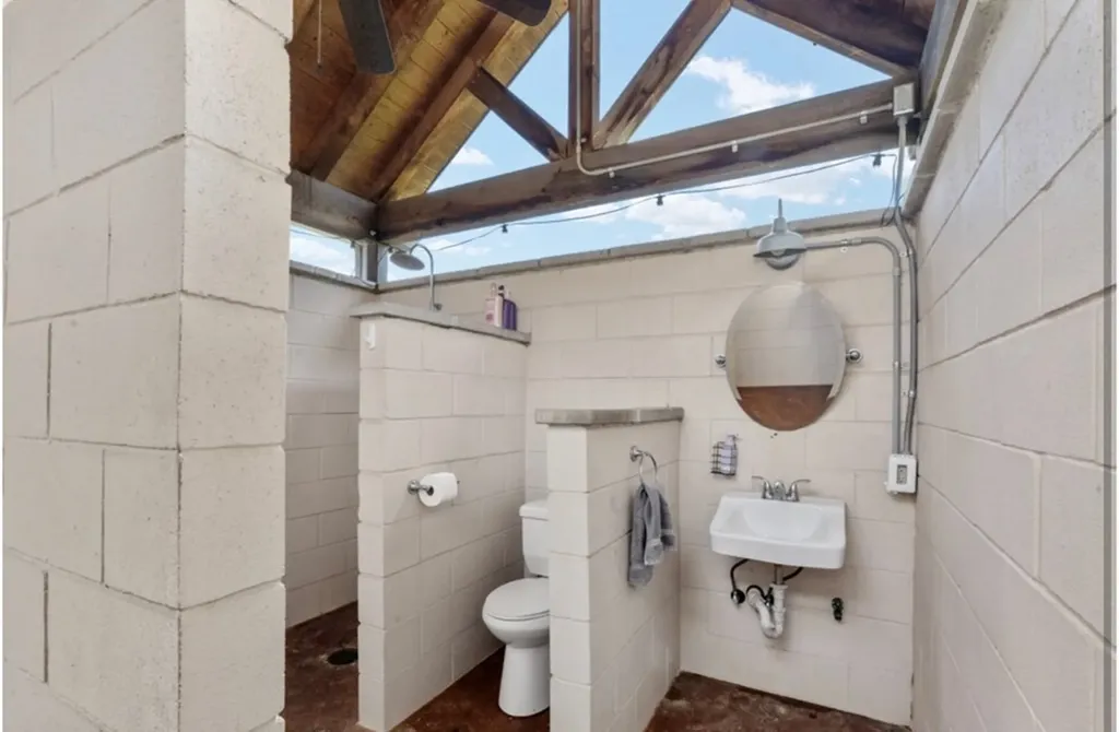 106 Timber Hill Athens TX 75751
