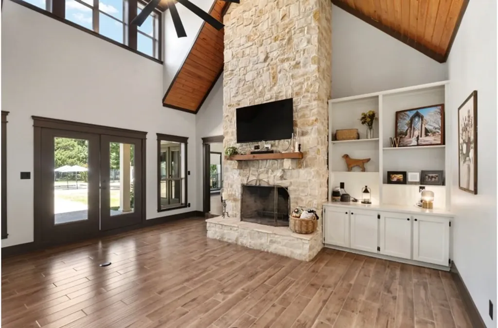106 Timber Hill Athens TX 75751