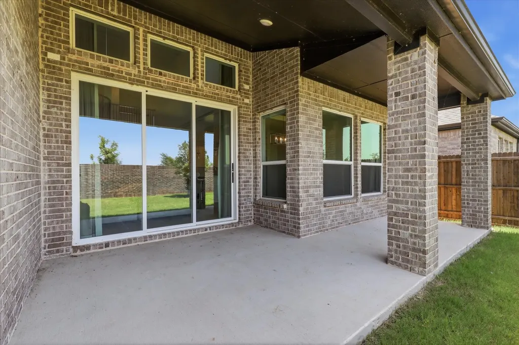 1824 Valencia Drive Little Elm TX 75068