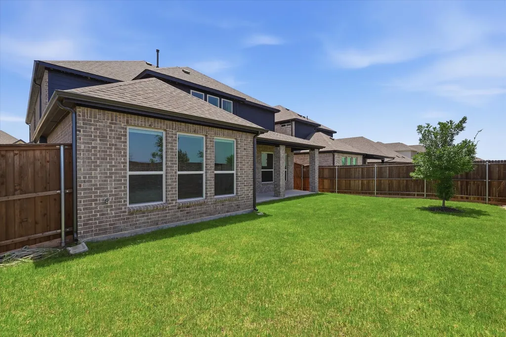 1824 Valencia Drive Little Elm TX 75068