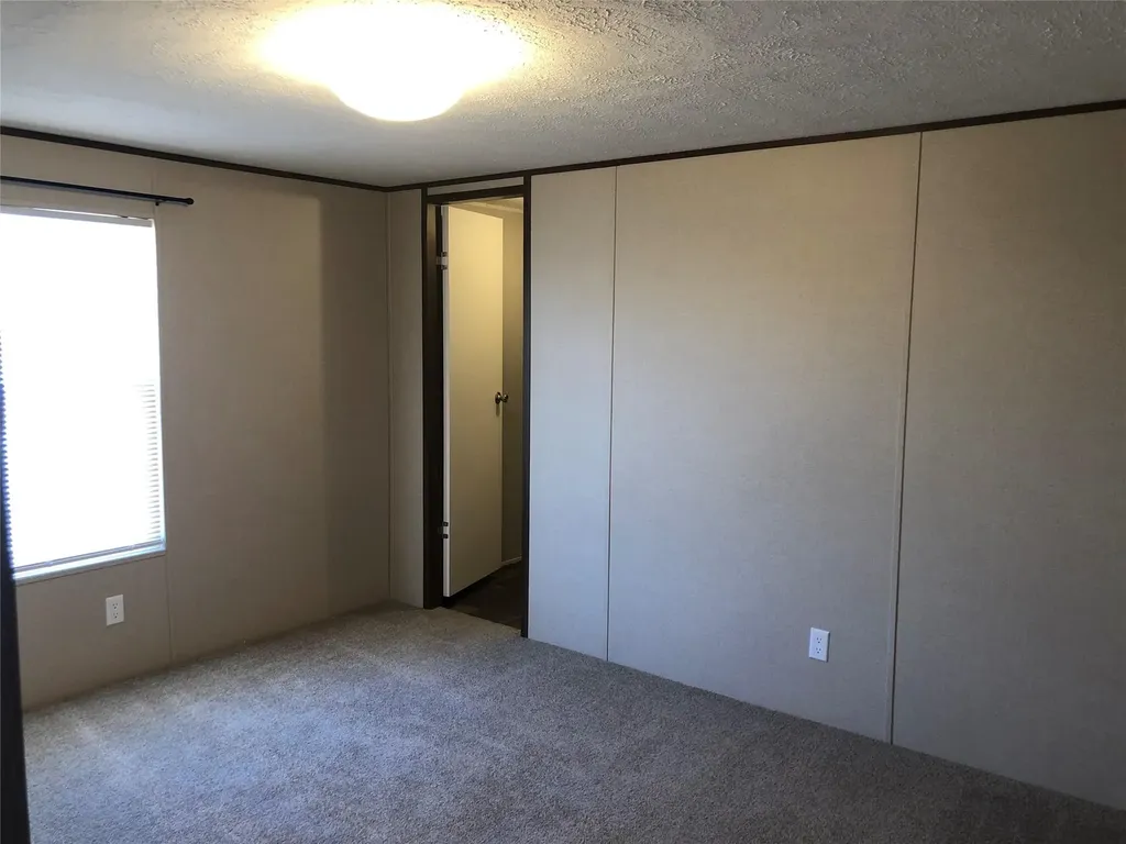 2311 Del Prado Drive Granbury TX 76048