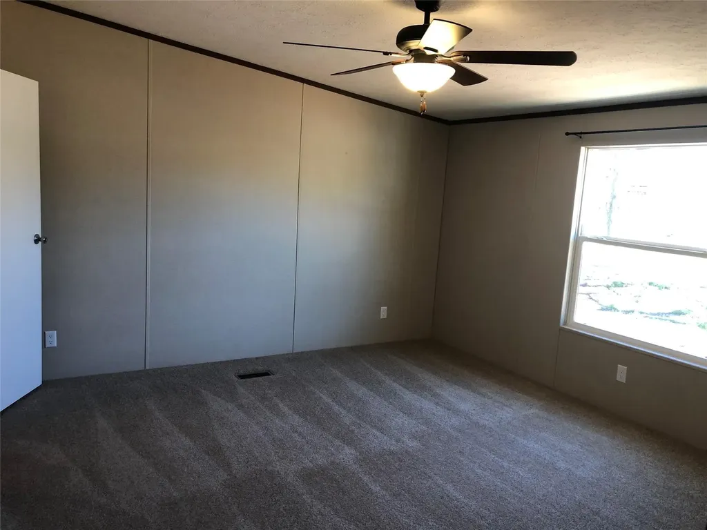 2311 Del Prado Drive Granbury TX 76048