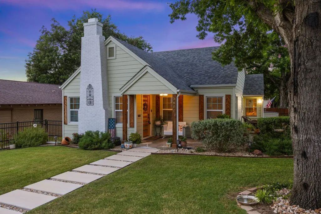 3800 W 6th Street Fort Worth TX 76107