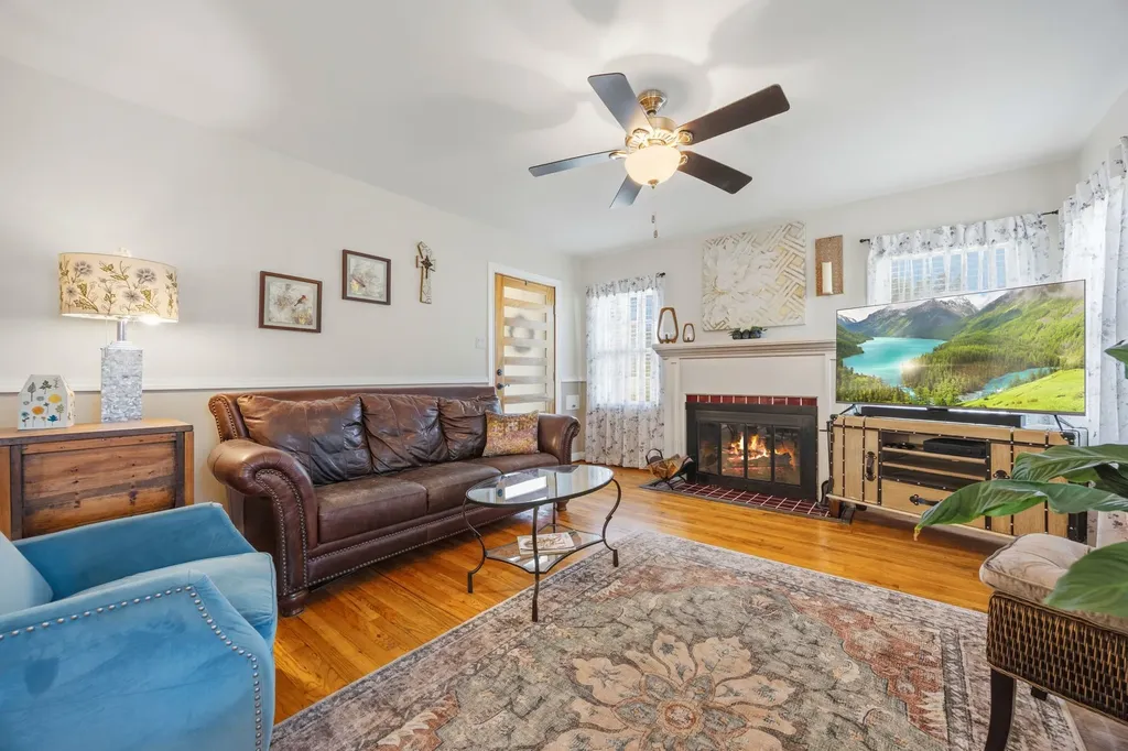 3800 W 6th Street Fort Worth TX 76107