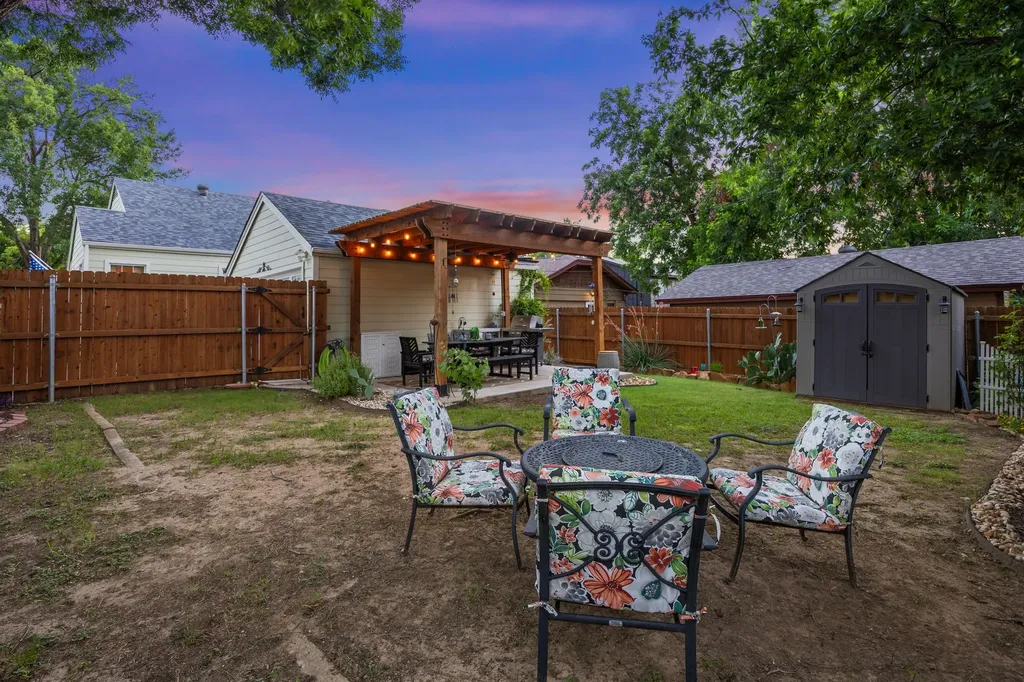 3800 W 6th Street Fort Worth TX 76107