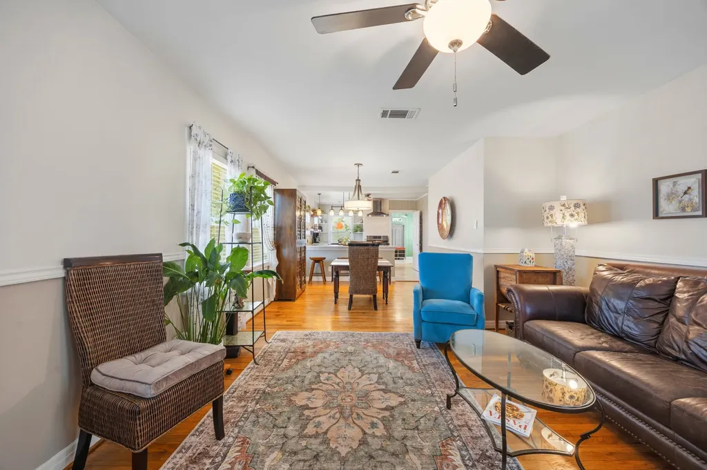 3800 W 6th Street Fort Worth TX 76107