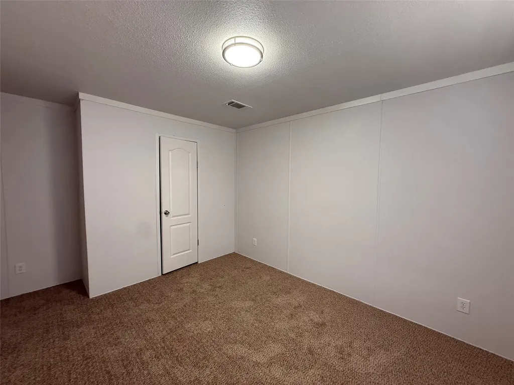 417 County Road 4791 Boyd TX 76023