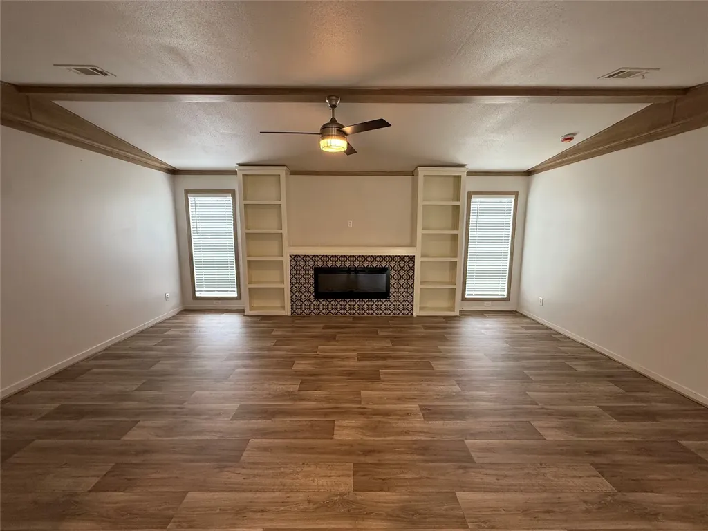 417 County Road 4791 Boyd TX 76023