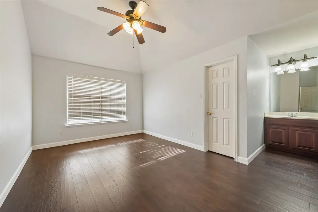 7921 Stansfield Drive Fort Worth TX 76137
