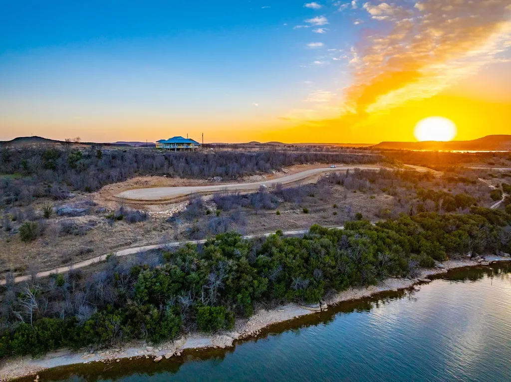 Tbd Point Graham TX 76450