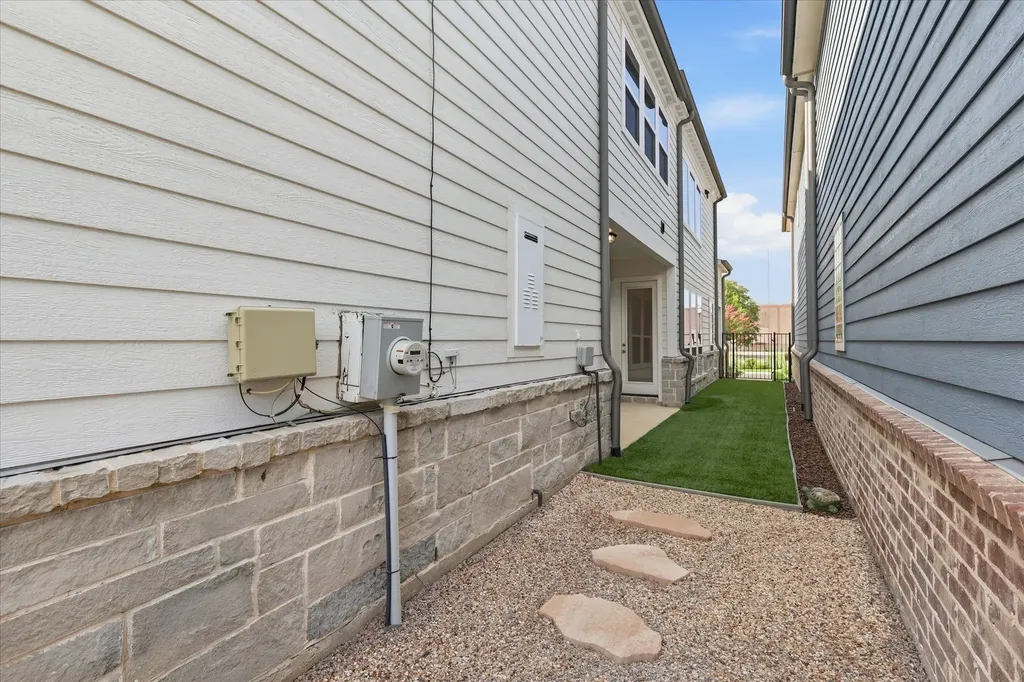 468 Burns Street Coppell TX 75019