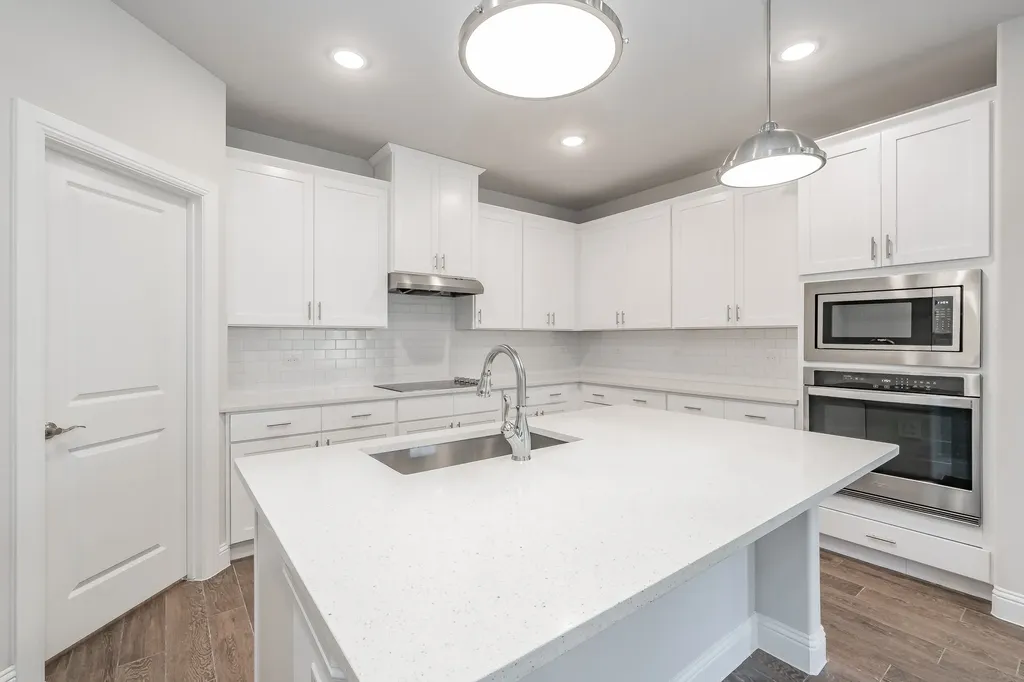 241 Gardenia Drive Azle TX 76020