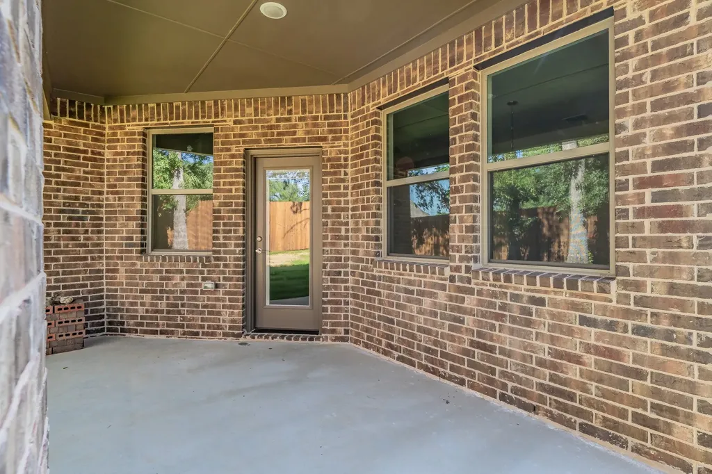 241 Gardenia Drive Azle TX 76020