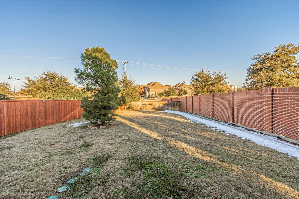 5317 Squeezepenny Lane Mckinney TX 75070