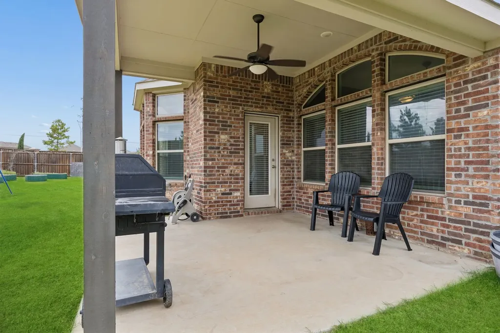 11400 Alpine Springs Drive Aubrey TX 76227
