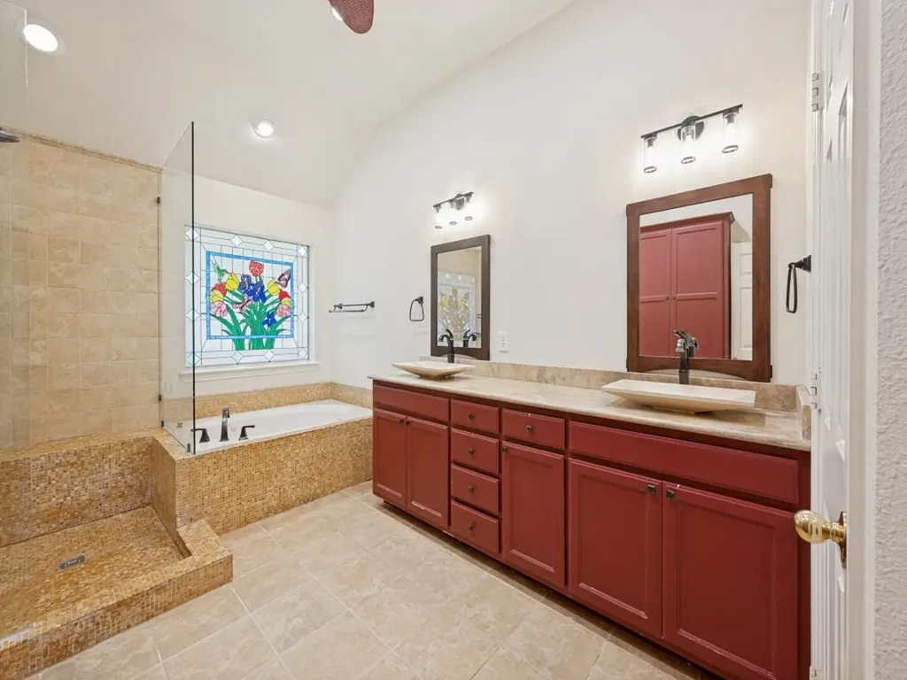 9703 Raven Lane Irving TX 75063