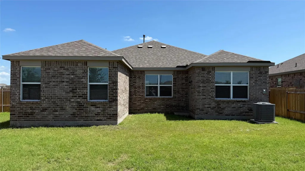 904 Emerson Drive Anna TX 75409