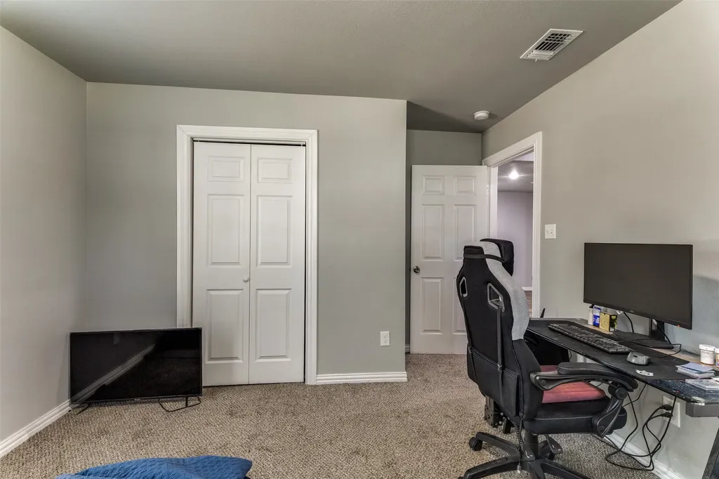 2805 Springdale Road Fort Worth TX 76111