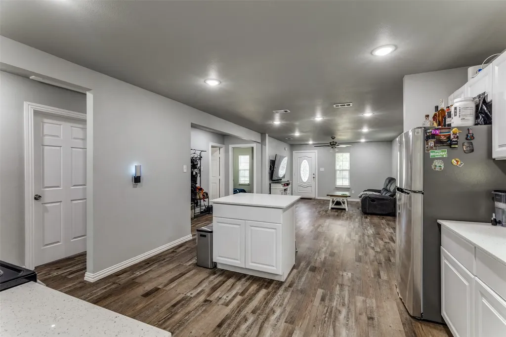 2805 Springdale Road Fort Worth TX 76111