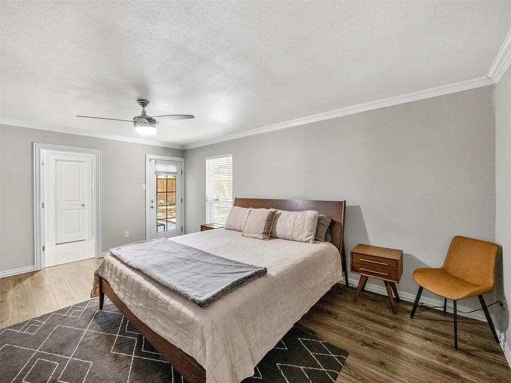 3115 Walnut Hill Lane Dallas TX 75229