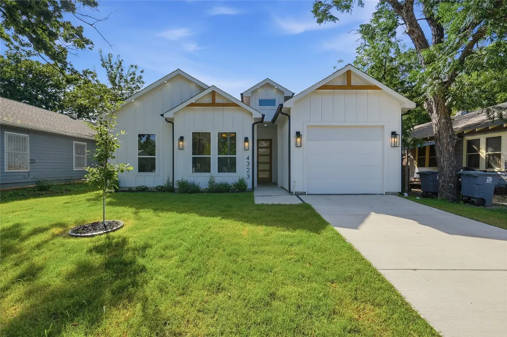 4323 Metropolitan Avenue Dallas TX 75210