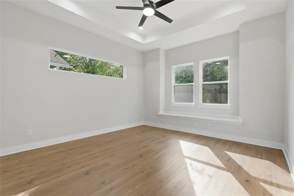 4323 Metropolitan Avenue Dallas TX 75210