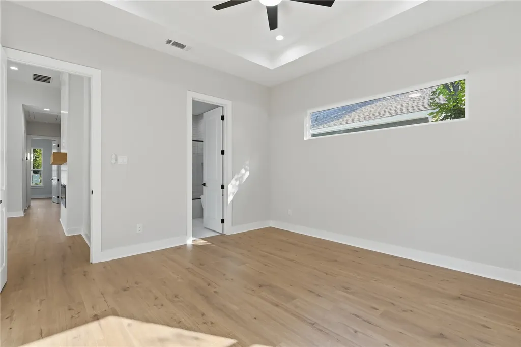 4323 Metropolitan Avenue Dallas TX 75210