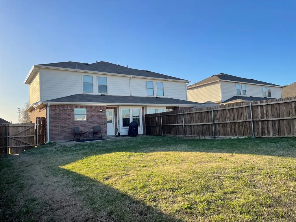 233 Irick Court Aubrey TX 76227