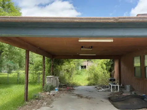 2603 E Avenue B Hooks TX 75561