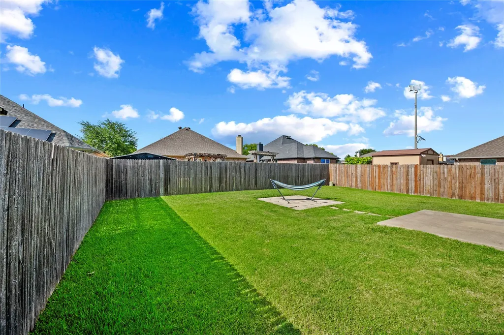 9025 River Falls Drive Fort Worth TX 76118