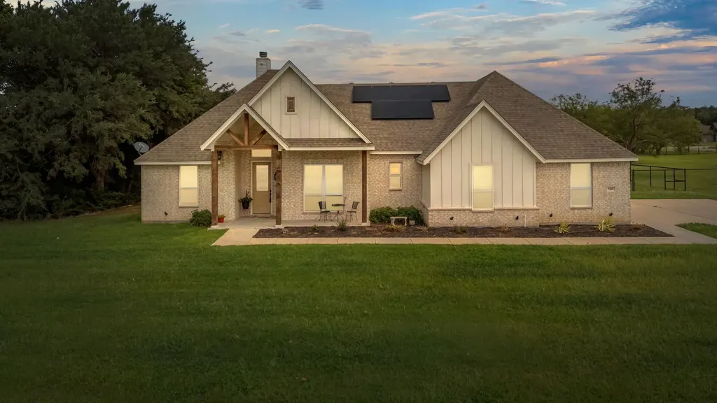 560 Wilson Bend Road Millsap TX 76066