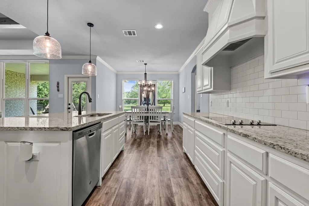 560 Wilson Bend Road Millsap TX 76066