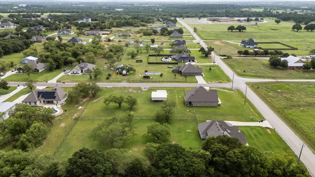 560 Wilson Bend Road Millsap TX 76066
