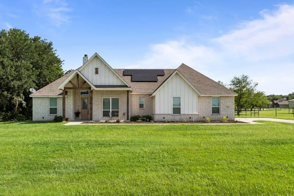 560 Wilson Bend Road Millsap TX 76066
