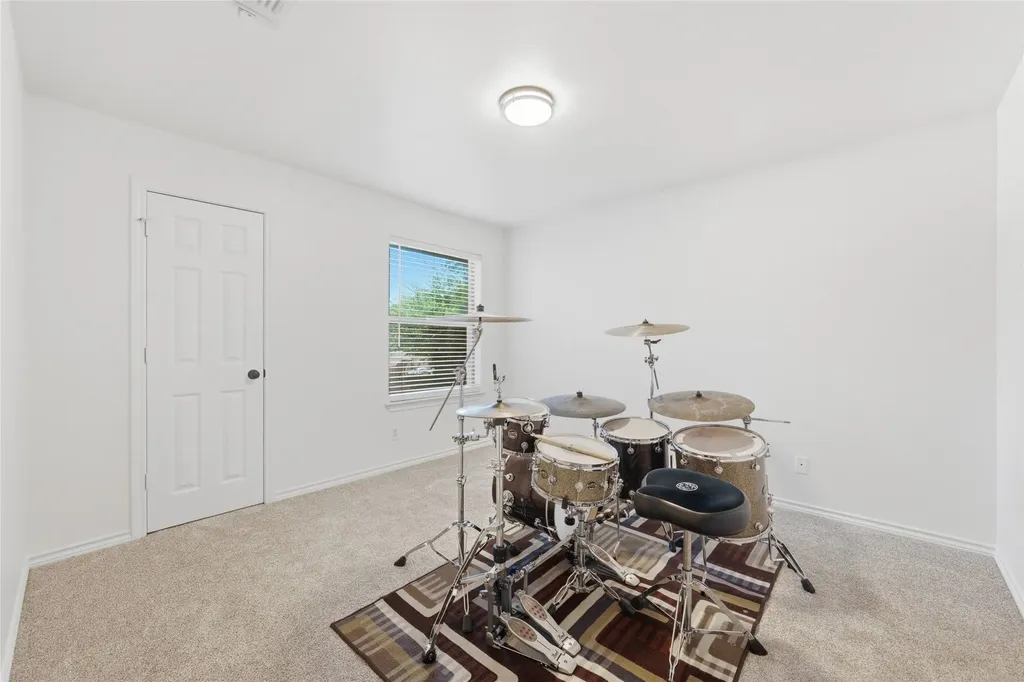 3419 Bridlegate Drive Arlington TX 76016