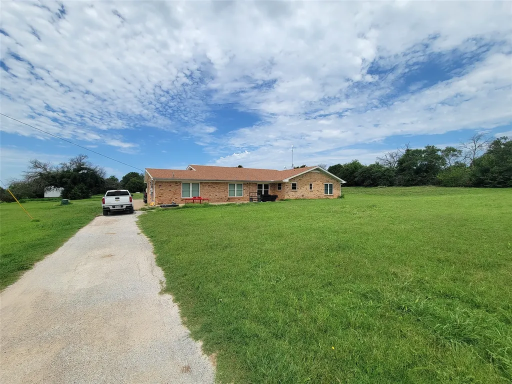 1609 Sweet Springs Road Weatherford TX 76088