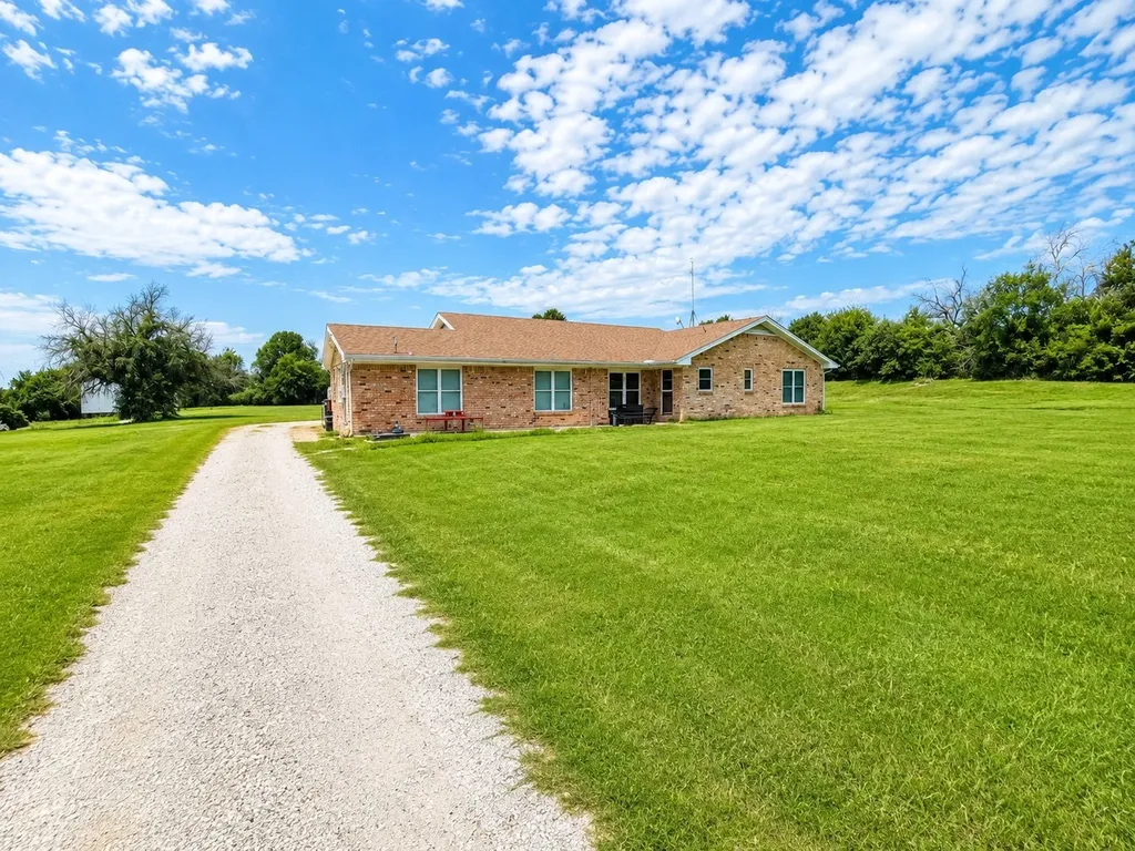 1609 Sweet Springs Road Weatherford TX 76088