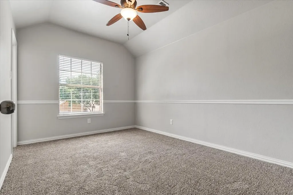 2468 Lakeland Drive Grand Prairie TX 75054