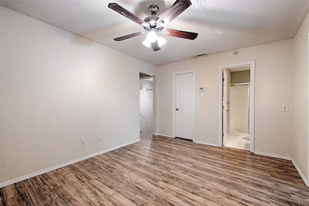 15889 Preston Road Dallas TX 75248